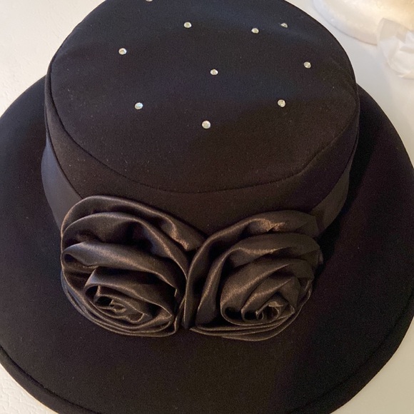 Very Pretty Fifth Sunday Black Dress / Church Hat main image 4